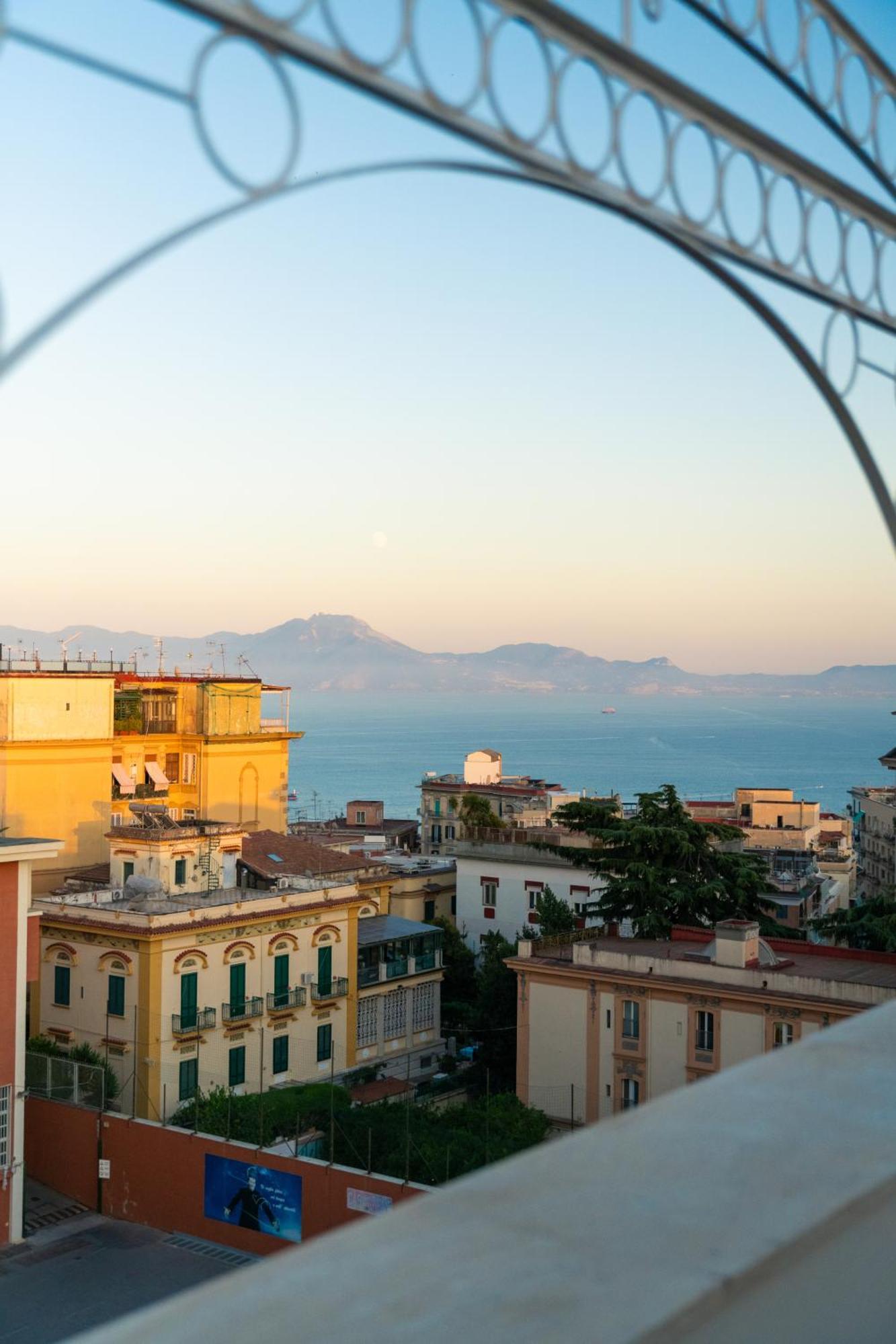 A Casa Di Grumy Napoli Bagian luar foto
